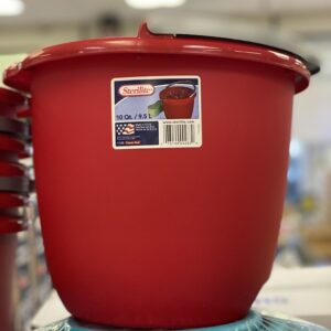 Sterilite ultra seal 8.1 qt container new